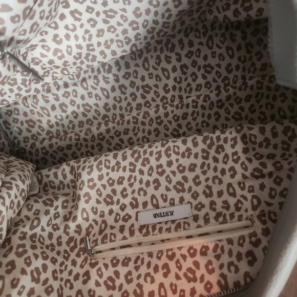 JustFab Elegant Gray Leather Computer Tote Bag - Picture 4 of 9